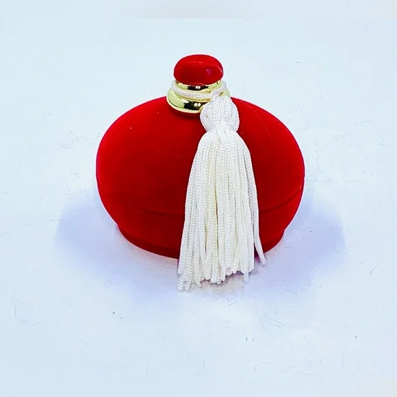 Lia Sophia Silver Tone Ring W/ Cubic Zirconia Gemstones Size 8 & Gift Box - Picture 4 of 4